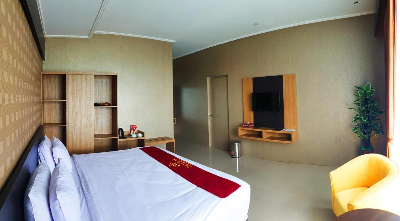 Grand Dian Hotel Guci Tegal  Exterior photo