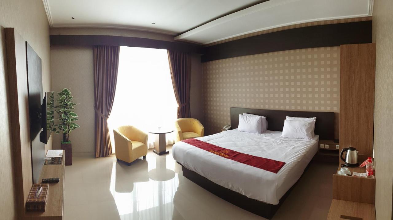 Grand Dian Hotel Guci Tegal  Exterior photo